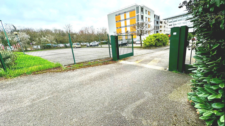 Ma-Cabane - Vente Divers BRON, 0 m²