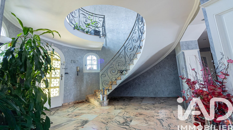 Ma-Cabane - Vente Divers Bron, 400 m²