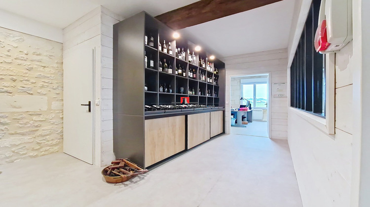 Ma-Cabane - Vente Divers Cadillac-en-Fronsadais, 170 m²