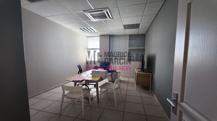 Ma-Cabane - Vente Divers Carpentras, 475 m²