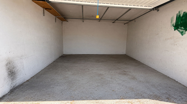 Ma-Cabane - Vente Divers CARROS, 0 m²