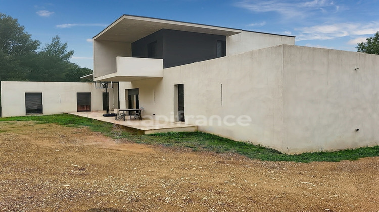 Ma-Cabane - Vente Divers CAVAILLON, 225 m²