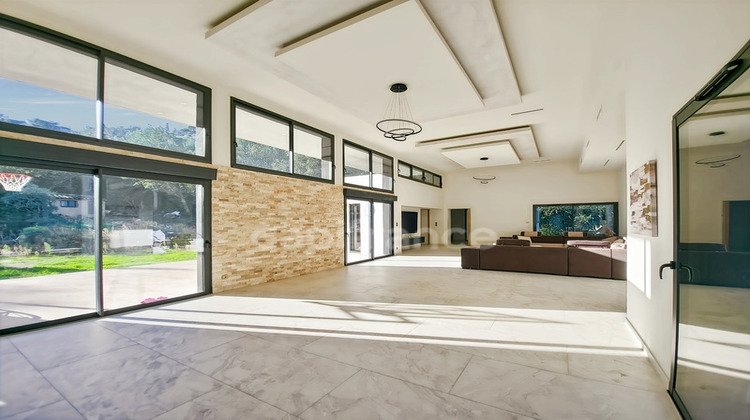 Ma-Cabane - Vente Divers CAVAILLON, 225 m²