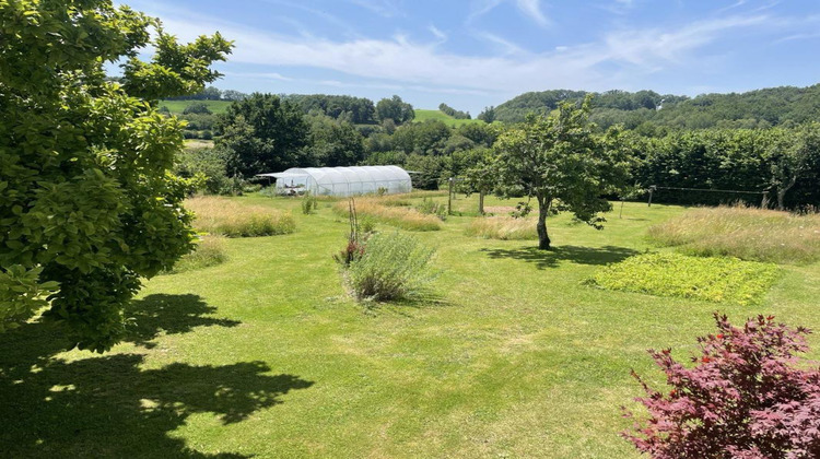 Ma-Cabane - Vente Divers CAYROLS, 210 m²