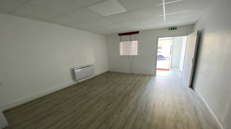 Ma-Cabane - Vente Divers CAZAUBON, 100 m²