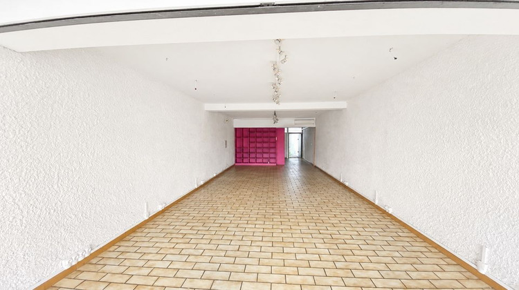 Ma-Cabane - Vente Divers CAZAUBON, 50 m²