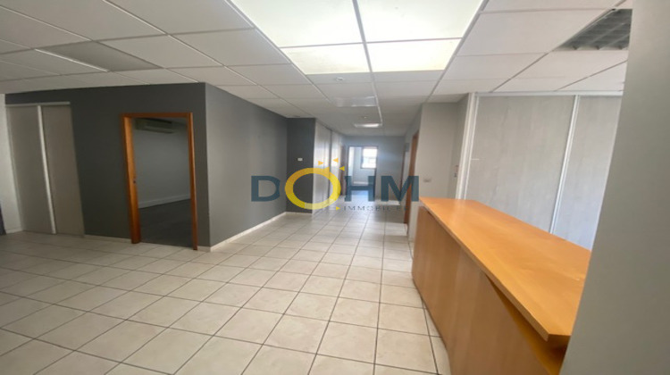 Ma-Cabane - Vente Divers Chambéry, 220 m²