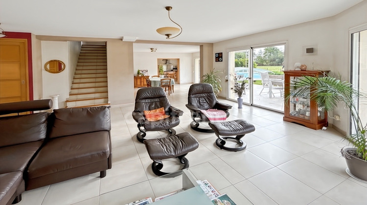 Ma-Cabane - Vente Divers CHANGE, 214 m²