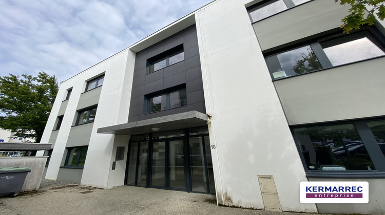 Ma-Cabane - Vente Divers Chartres-de-Bretagne, 192 m²