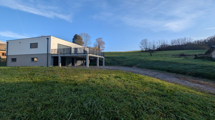 Ma-Cabane - Vente Divers CHATEAUNEUF, 120 m²