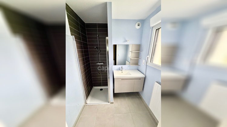 Ma-Cabane - Vente Divers CHATEAUNEUF DU FAOU, 100 m²