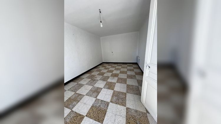 Ma-Cabane - Vente Divers Châteauneuf-du-Rhône, 2500 m²