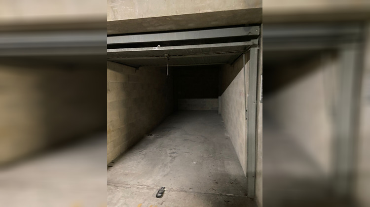 Ma-Cabane - Vente Divers CHATEAUNEUF-LES-MARTIGUES, 15 m²