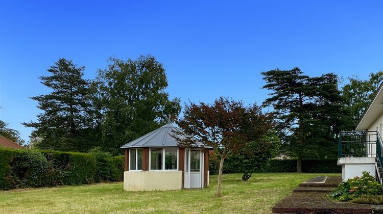 Ma-Cabane - Vente Divers CHATELLERAULT, 220 m²