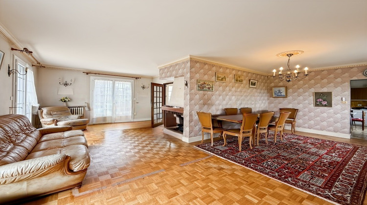 Ma-Cabane - Vente Divers CHATELLERAULT, 125 m²