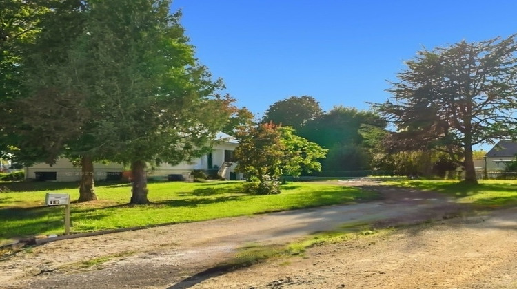 Ma-Cabane - Vente Divers CHATELLERAULT, 111 m²