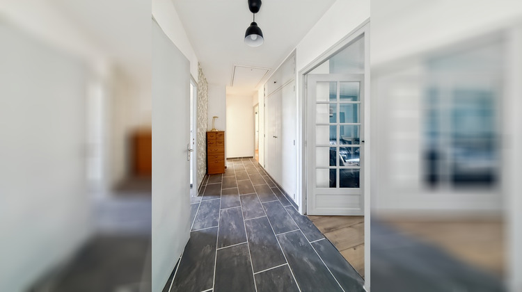 Ma-Cabane - Vente Divers CHATELLERAULT, 111 m²