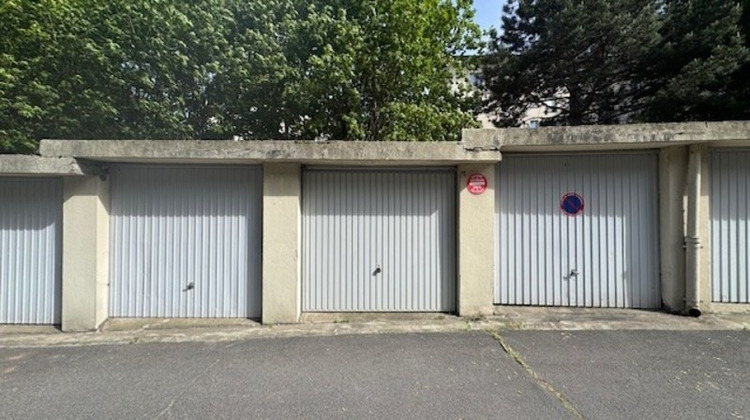 Ma-Cabane - Vente Divers CHATILLON, 13 m²