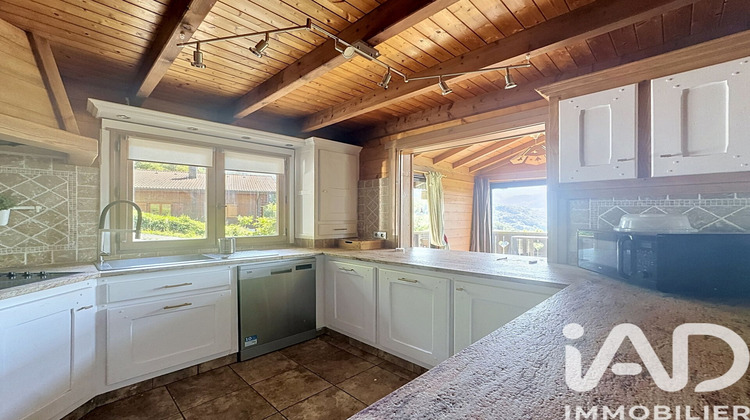 Ma-Cabane - Vente Divers Châtillon-sur-Cluses, 65 m²