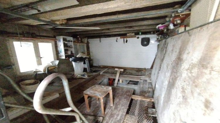 Ma-Cabane - Vente Divers CHAUX LES PORT, 130 m²