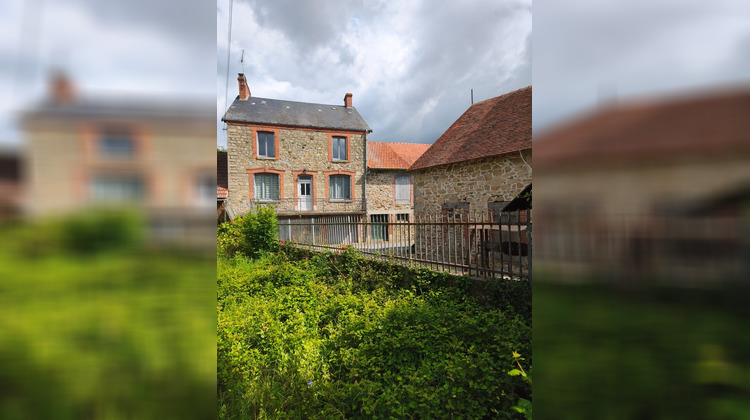 Ma-Cabane - Vente Divers CHENIERS, 164 m²