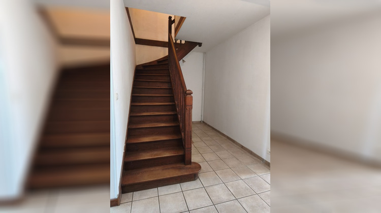 Ma-Cabane - Vente Divers CHENIERS, 164 m²