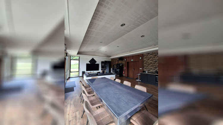 Ma-Cabane - Vente Divers CHEVILLON, 300 m²