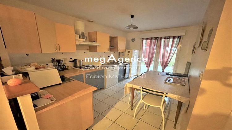 Ma-Cabane - Vente Divers CHOLET, 83 m²