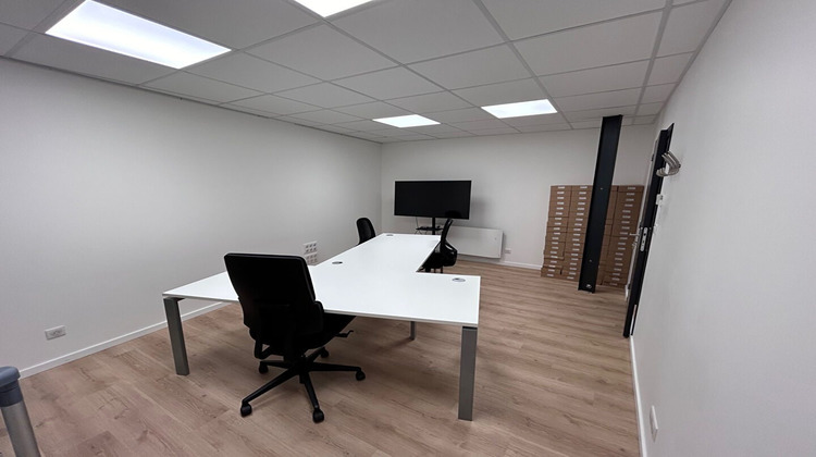 Ma-Cabane - Vente Divers Cholet, 190 m²