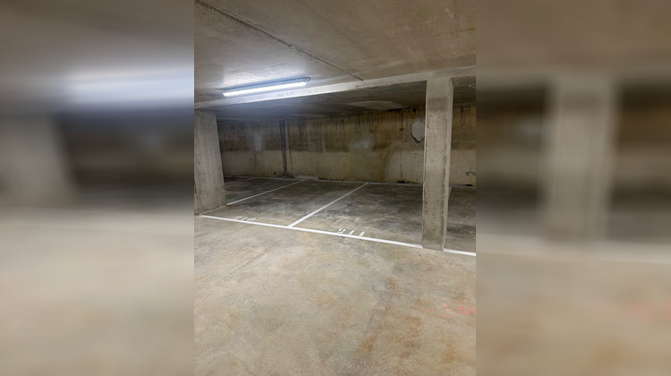 Ma-Cabane - Vente Divers CLAMART, 0 m²