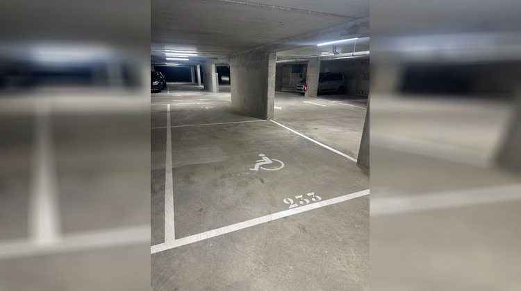 Ma-Cabane - Vente Divers CLAMART, 16 m²