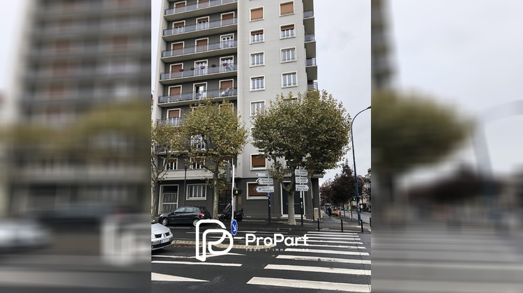 Ma-Cabane - Vente Divers Clermont-Ferrand, 125 m²