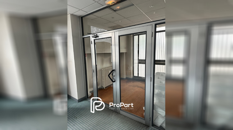 Ma-Cabane - Vente Divers Clermont-Ferrand, 125 m²