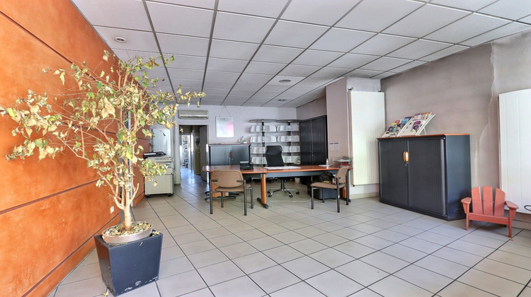 Ma-Cabane - Vente Divers Clermont-Ferrand, 109 m²