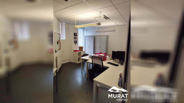 Ma-Cabane - Vente Divers Clermont-Ferrand, 220 m²