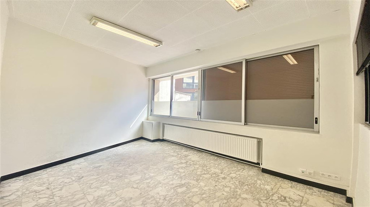 Ma-Cabane - Vente Divers CLICHY, 123 m²