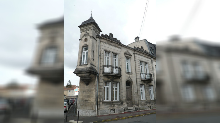 Ma-Cabane - Vente Divers COGNAC, 230 m²