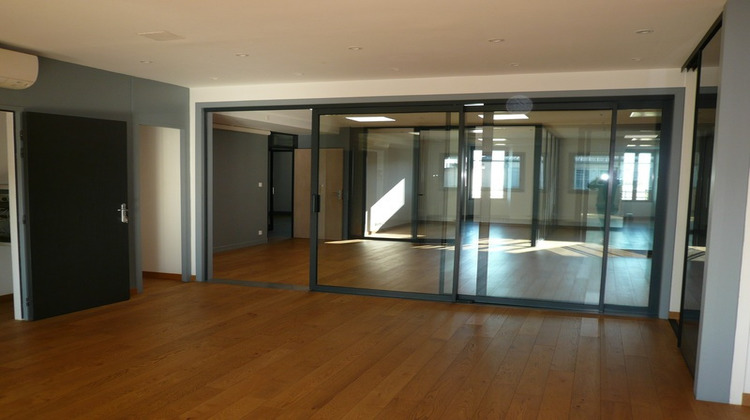 Ma-Cabane - Vente Divers COGNAC, 93 m²