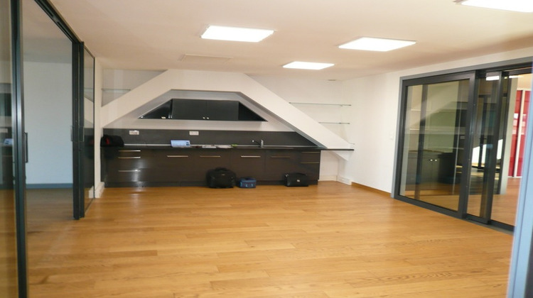 Ma-Cabane - Vente Divers COGNAC, 125 m²