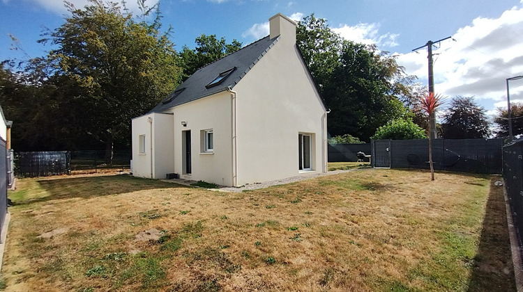 Ma-Cabane - Vente Divers COMBRIT, 77 m²