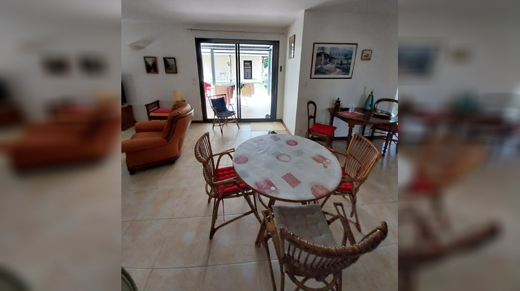 Ma-Cabane - Vente Divers COMBRIT, 140 m²