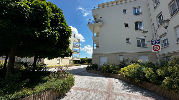 Ma-Cabane - Vente Divers COMPIEGNE, 15 m²