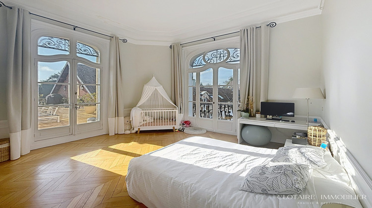 Ma-Cabane - Vente Divers Compiègne, 181 m²