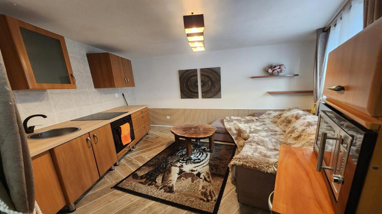 Ma-Cabane - Vente Divers CONFOLENS, 32 m²