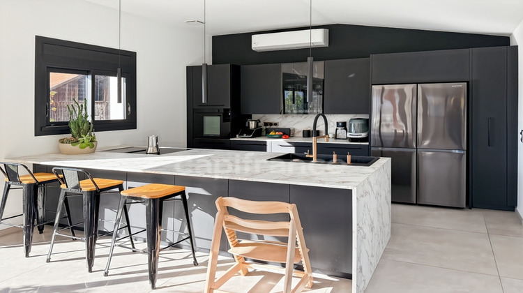 Ma-Cabane - Vente Divers CONTAMINE SUR ARVE, 160 m²