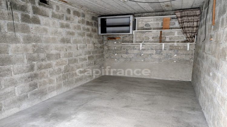 Ma-Cabane - Vente Divers CORBEIL ESSONNES, 13 m²
