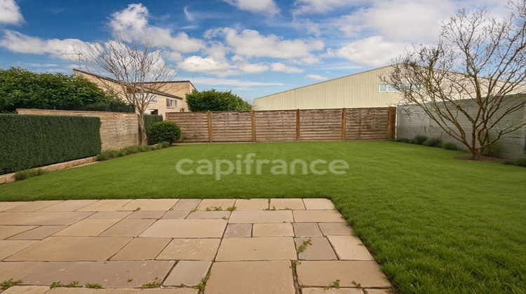 Ma-Cabane - Vente Divers COULAINES, 92 m²