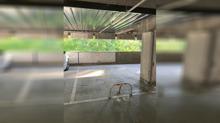 Ma-Cabane - Vente Divers COURBEVOIE, 0 m²