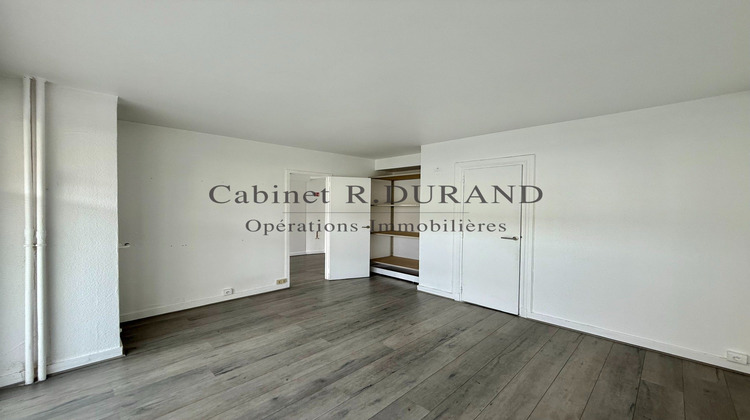 Ma-Cabane - Vente Divers Courbevoie, 32 m²