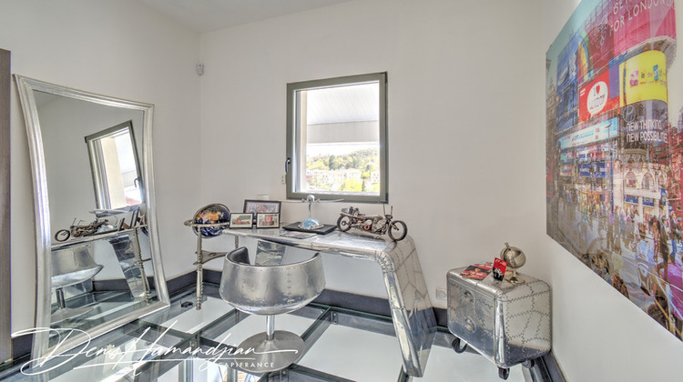 Ma-Cabane - Vente Divers CREMIEU, 175 m²